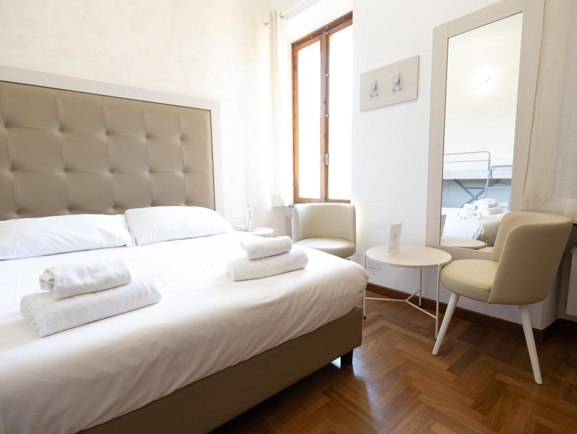 Romerooms Condotti Ngoại thất bức ảnh