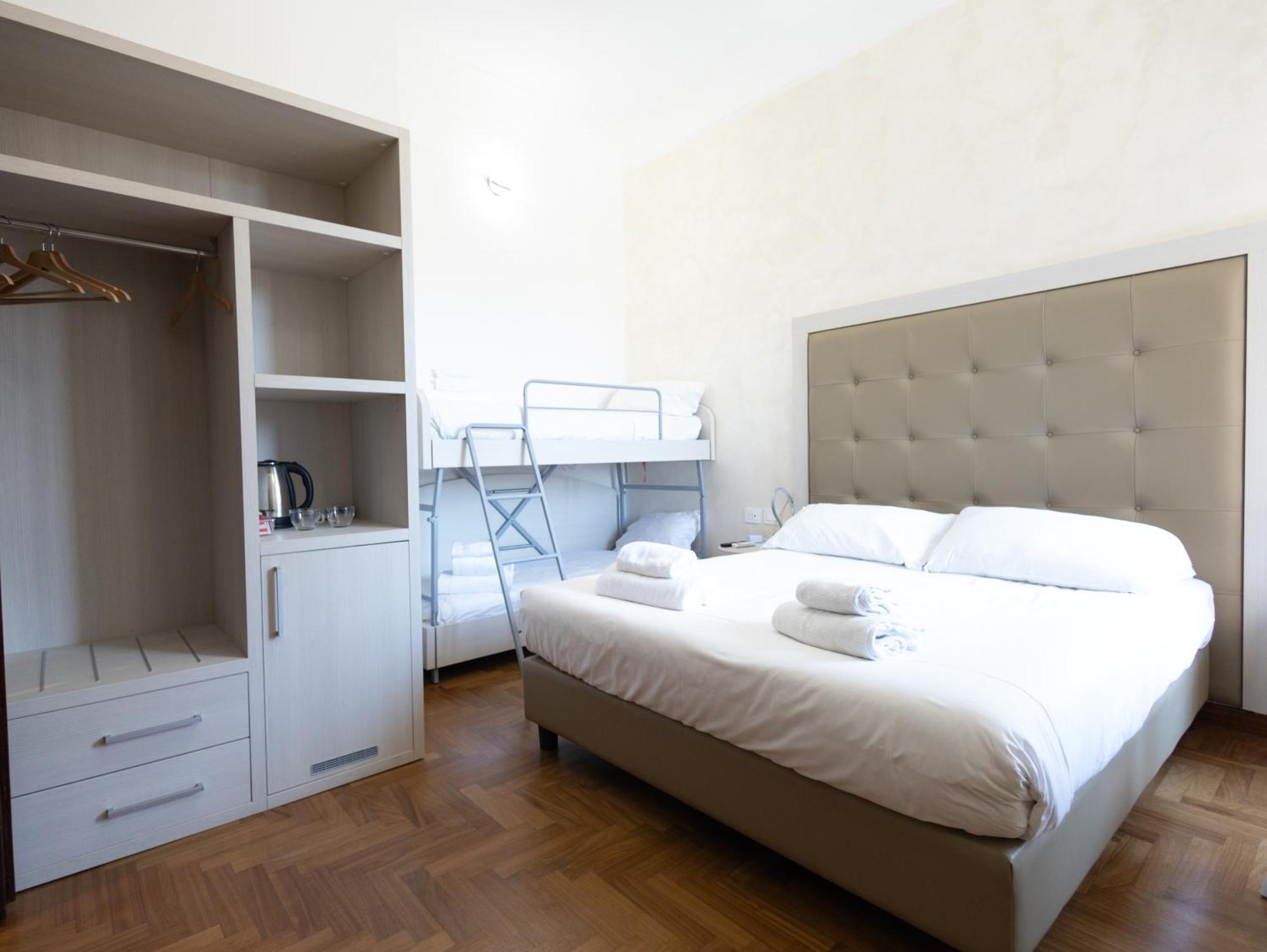 Romerooms Condotti Ngoại thất bức ảnh